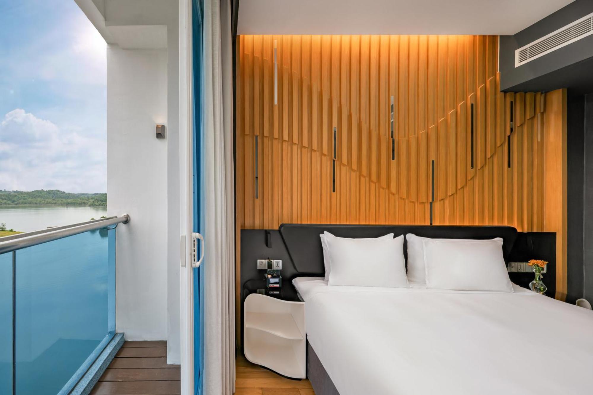 Fraser Place Puteri Harbour Nusajaya  Extérieur photo Deluxe Room